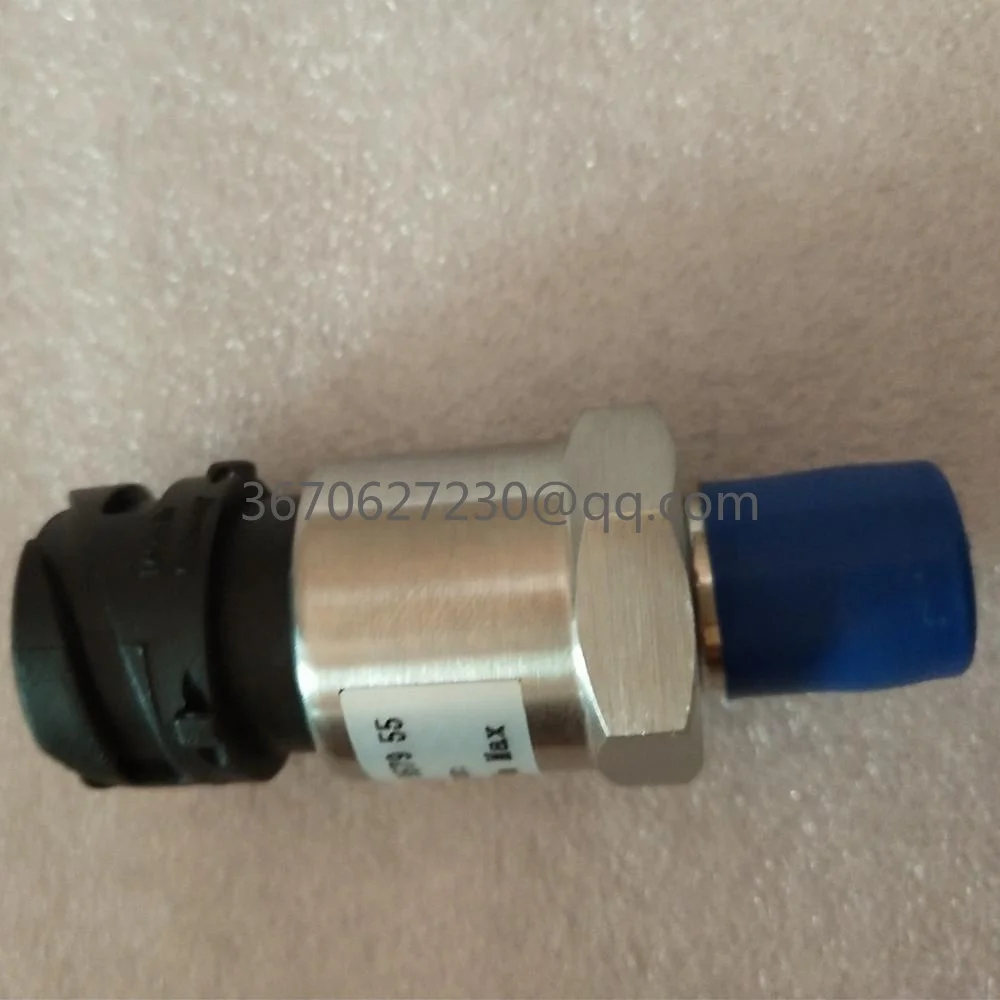 P-EA02-635#08  DIFF PRESSURE SENSOR PA-758-153G-R2-079 4F1 0-1.5MPA