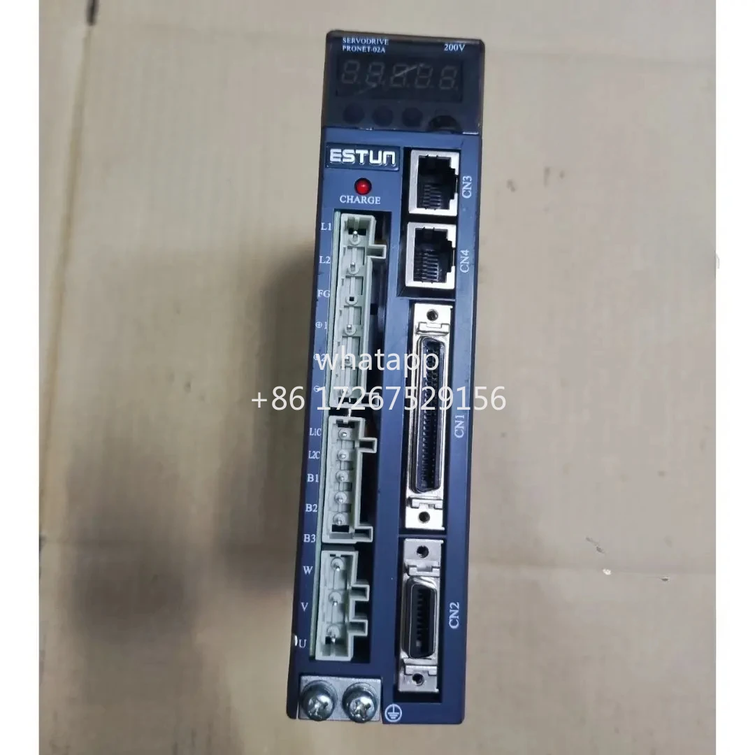 Usado PRONET-02AMG servo inversor 200W Teste OK Transporte Rápido