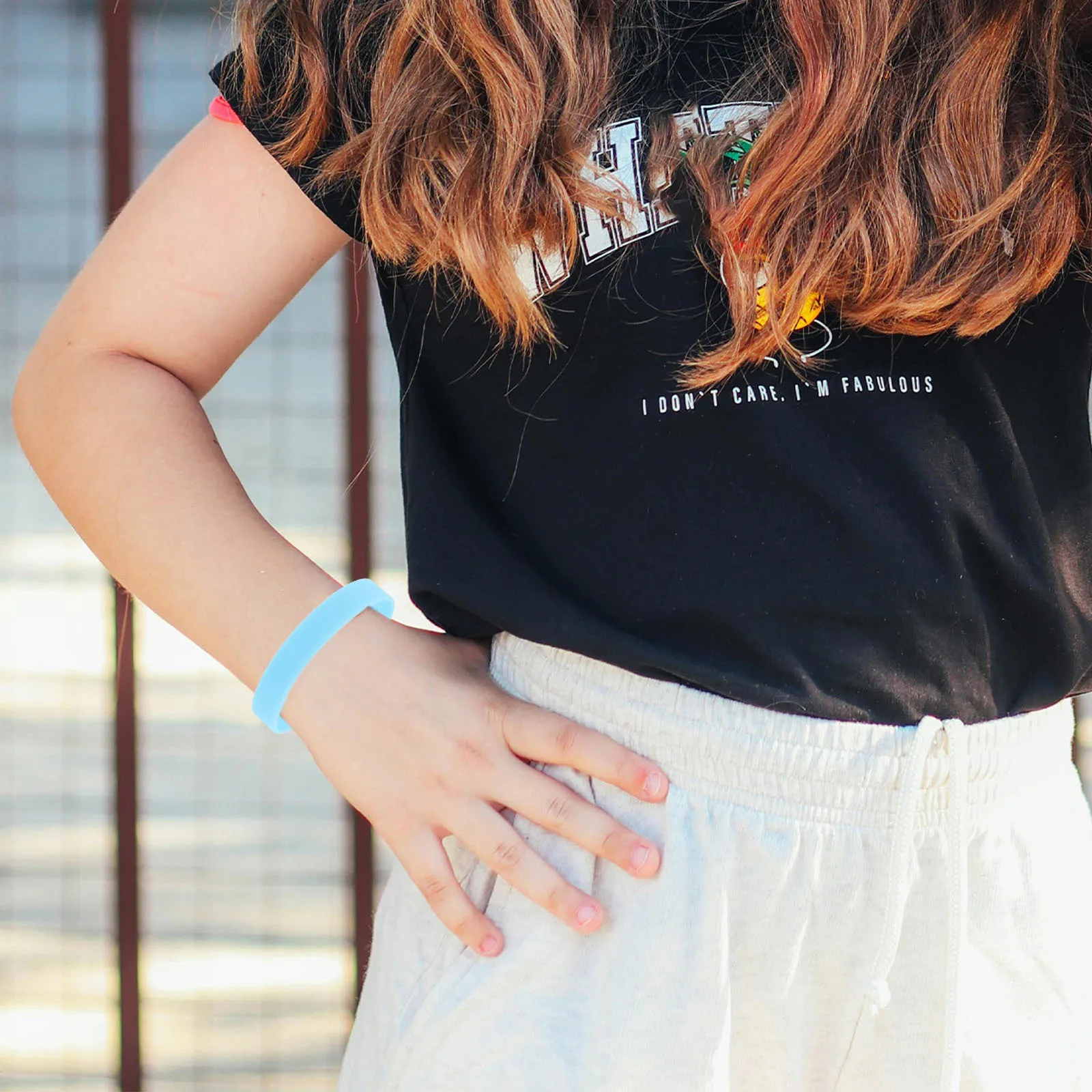 

24Pcs Glow in Dark Wristbands Luminous Silicone Bracelets Party Supplies Light Up Rave Accessories for Kids Adults