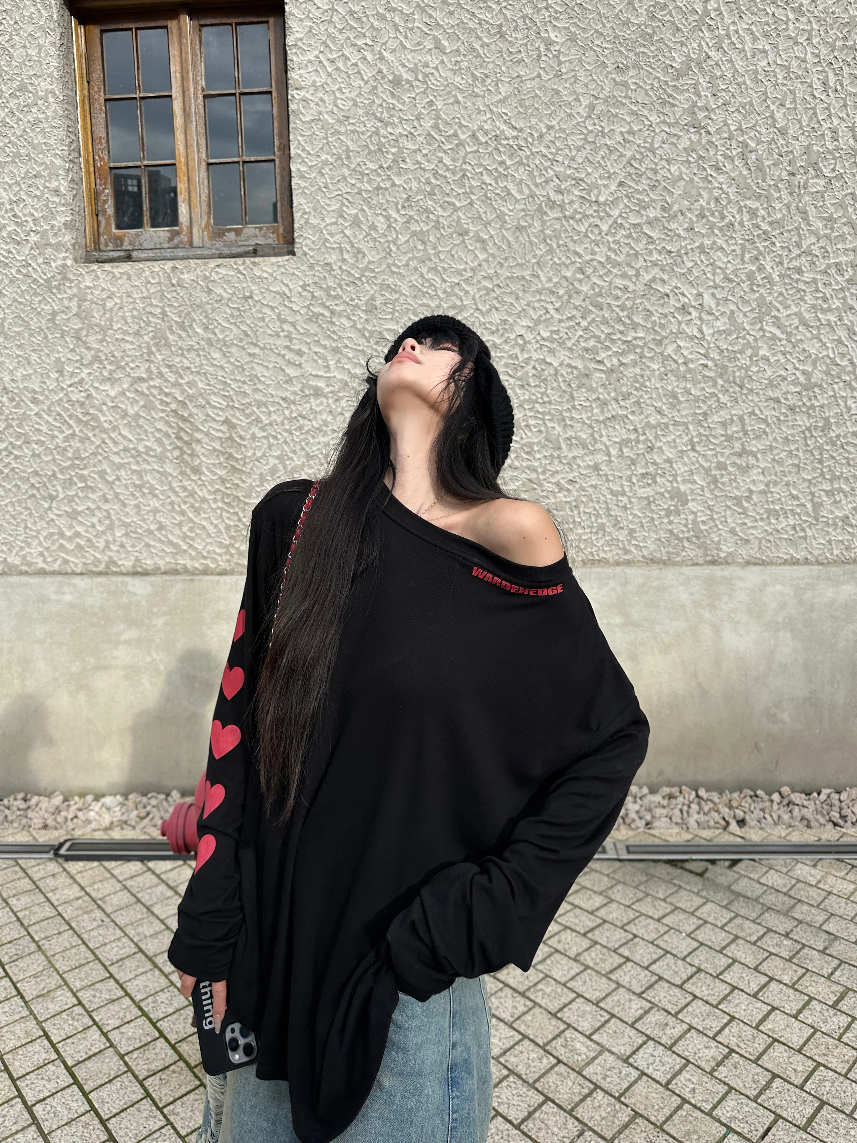 Warden  Black Sugar Heart Long Sleeve Shoulder Bared T-Shirt Autumn Spicy Girl Casual Style Slim Fit round Neck Top