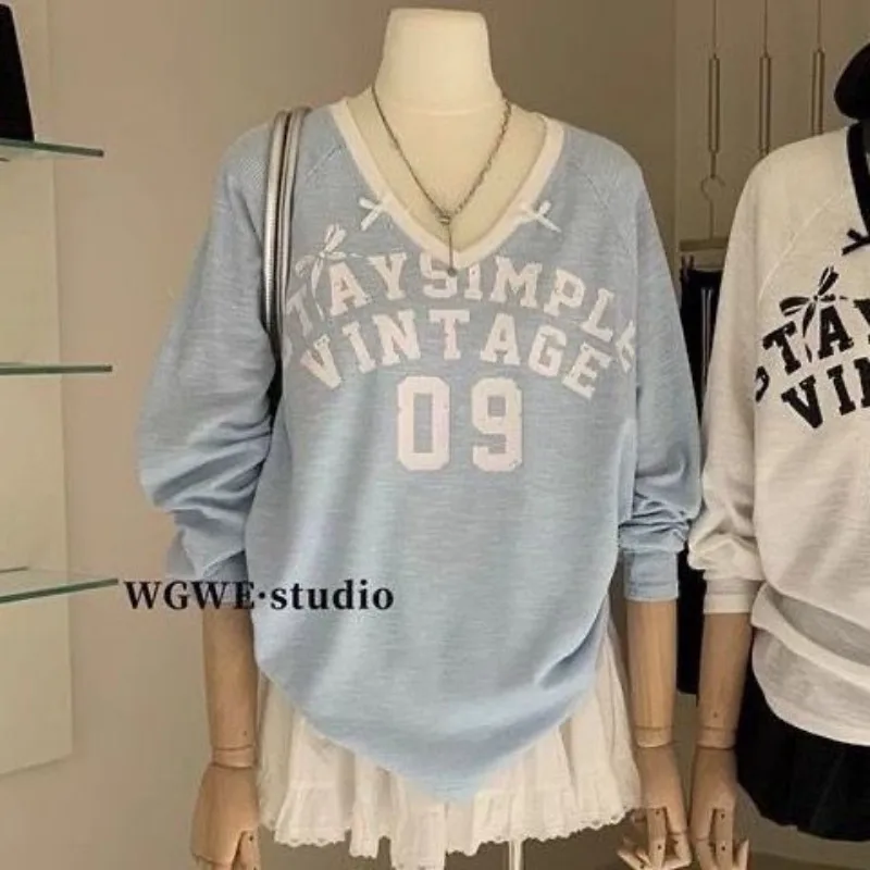 

Letter Contrast Printing V-neck Long-sleeved T-shirt for Women Loose Fashionable Casual Loose Top