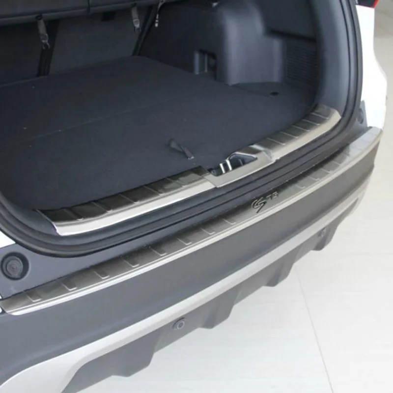 Stainless Steel Rear Bumper Car Door Cover Inside and Outside Door Sill Plate for Changan CS75