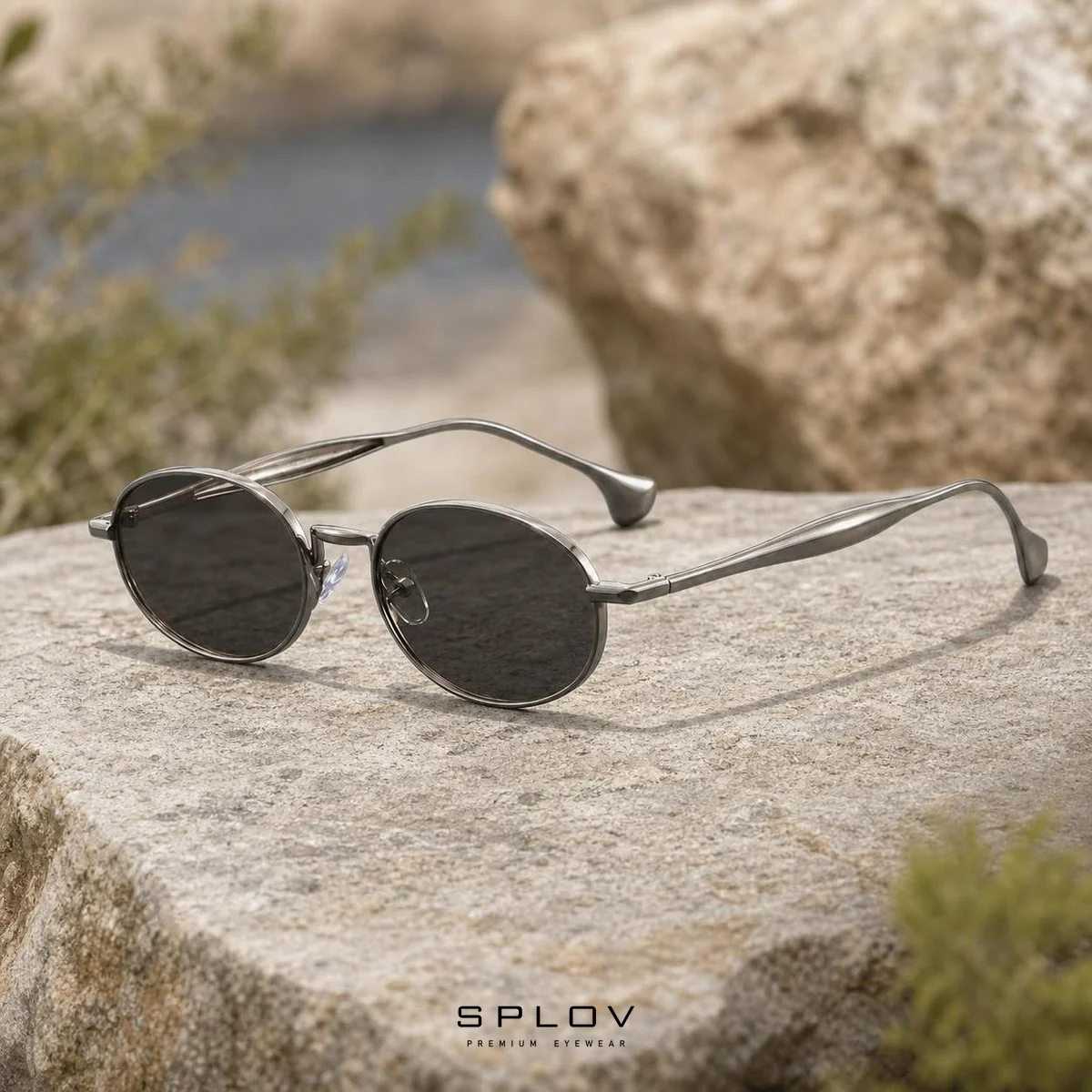 Luxury Trend Retro Small Oval Metal Frame Sunglasses UV400 Protection Anti Glare Lightweight Eyewear for Driving Travel Outdoor