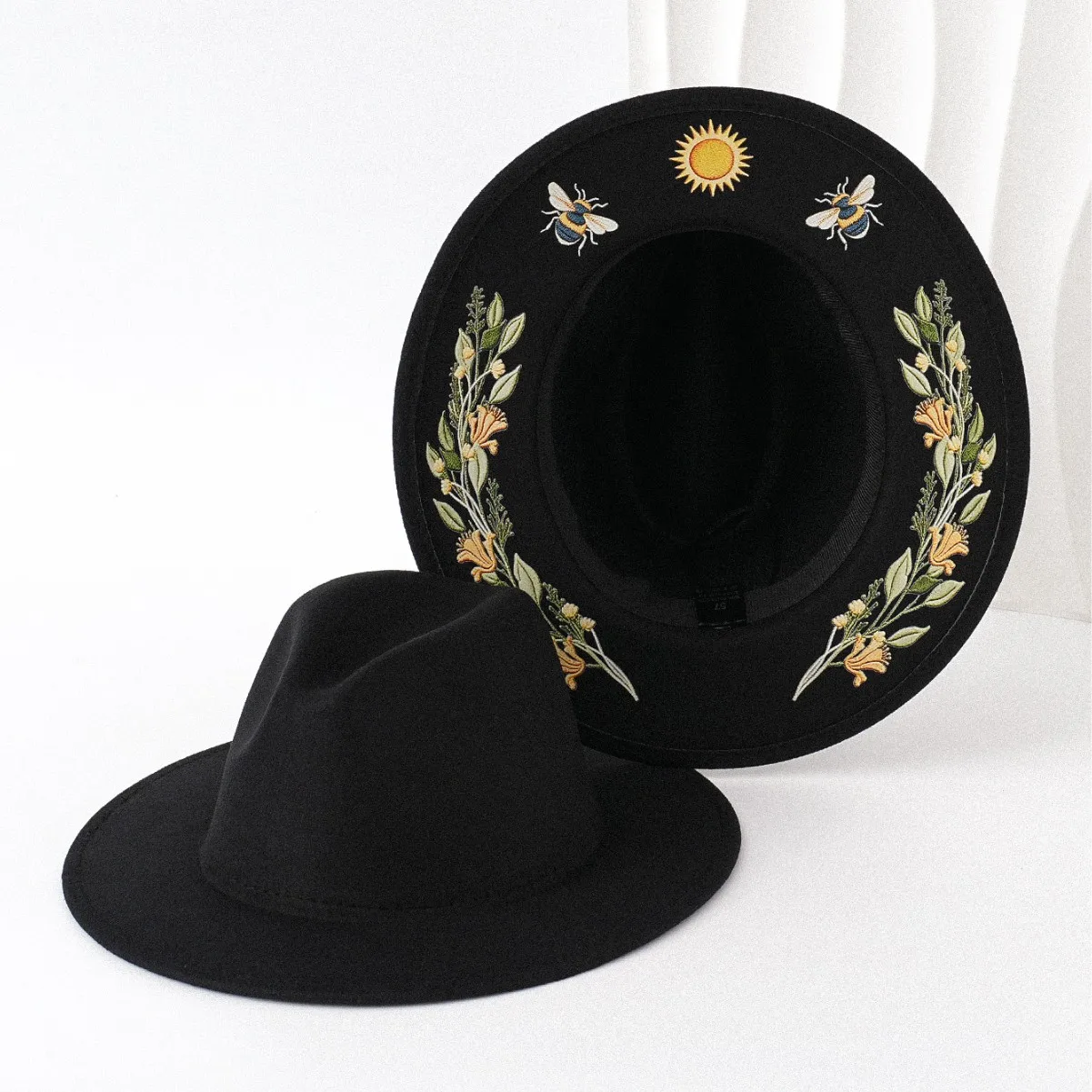 

HongLuan Vintage Black Felt Top Hats,Bees Flowers & Fedora Cowboy Hat Woman, Cowboy Accessories & Party Caps for Man Original