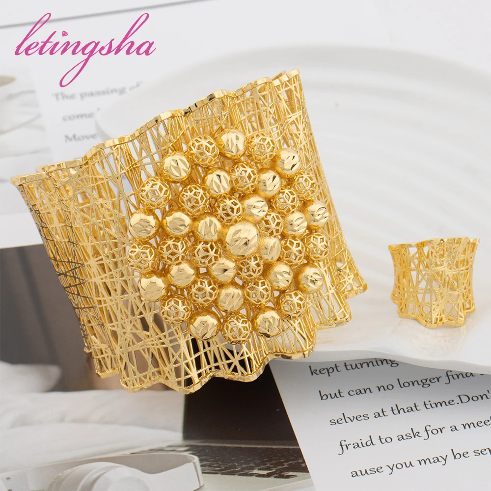 Hohles Modisches Goldfarbenes Manschettenarmband, Ring, Kupferlegierung, Vergoldeter Schmuckset, Armreif für Damen, Täglicher Gebrauch, Party, Hochzeitsgeschenke – Detail 17