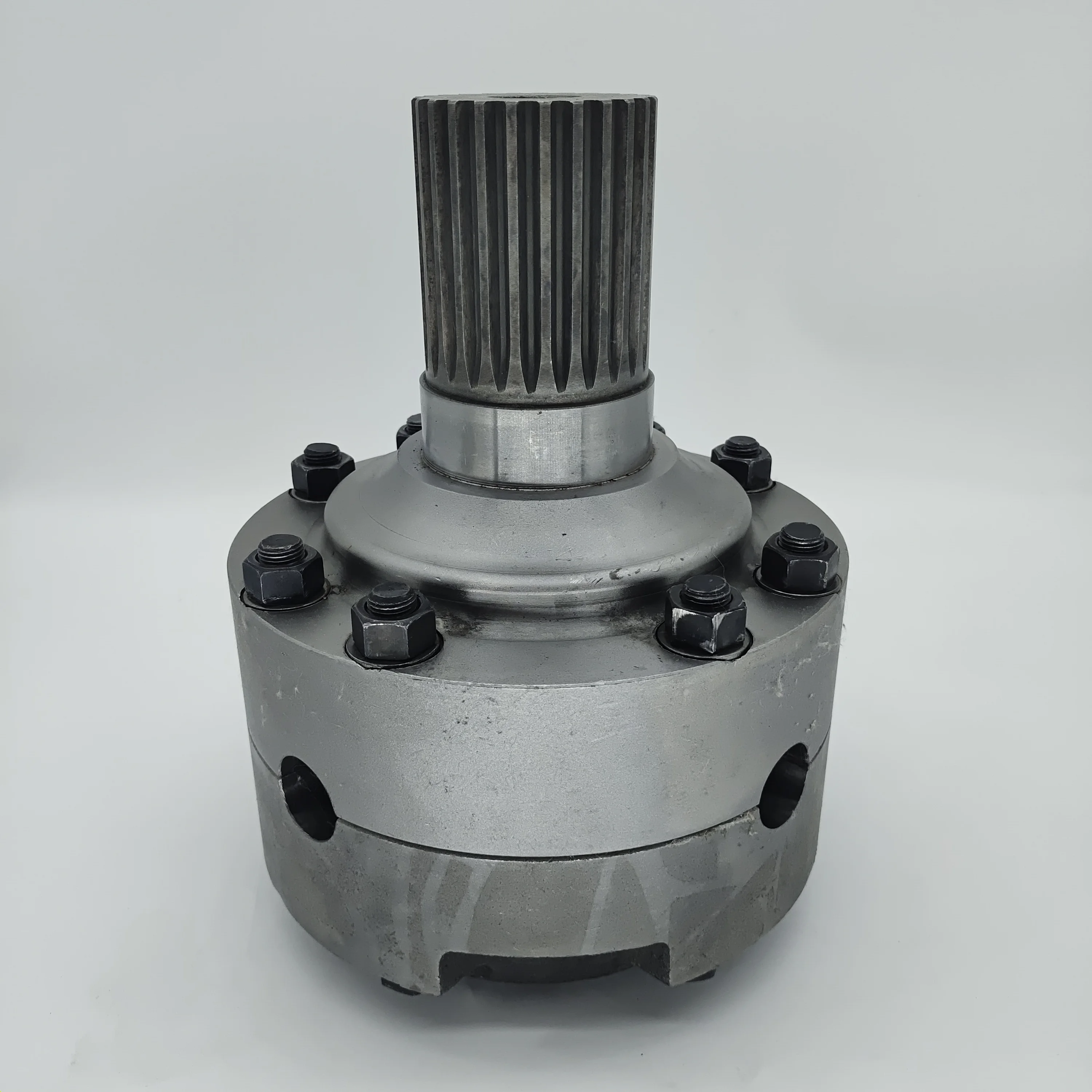 

Корпус дифференциала 121088 для тяжелых коммерческих автомобилей Clark