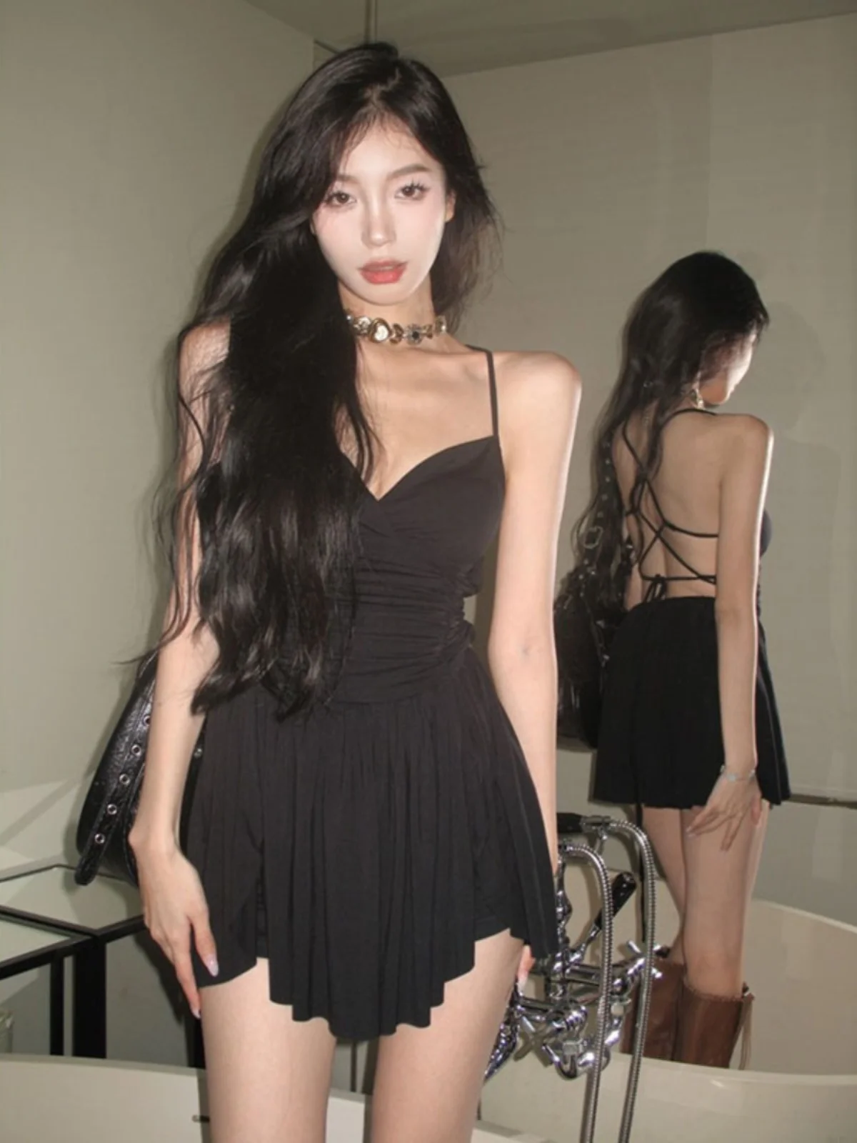 

Black Backless Pleated Strapless Dress Women's Summer New Style Slimming Short Skirt High Waist A-Line Korean Style Hollow out