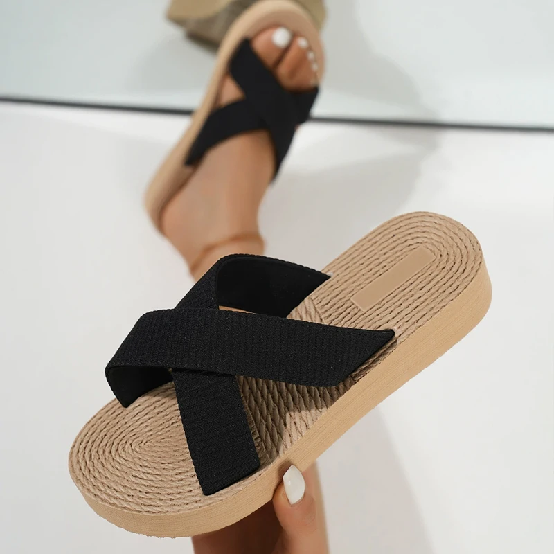 Women\'s Solid Slippers Trend Anti-slip Wear Shoes Soft Soles Comfortable Slippers Ladies Beach Sandals Slides Pantuflas Mujer