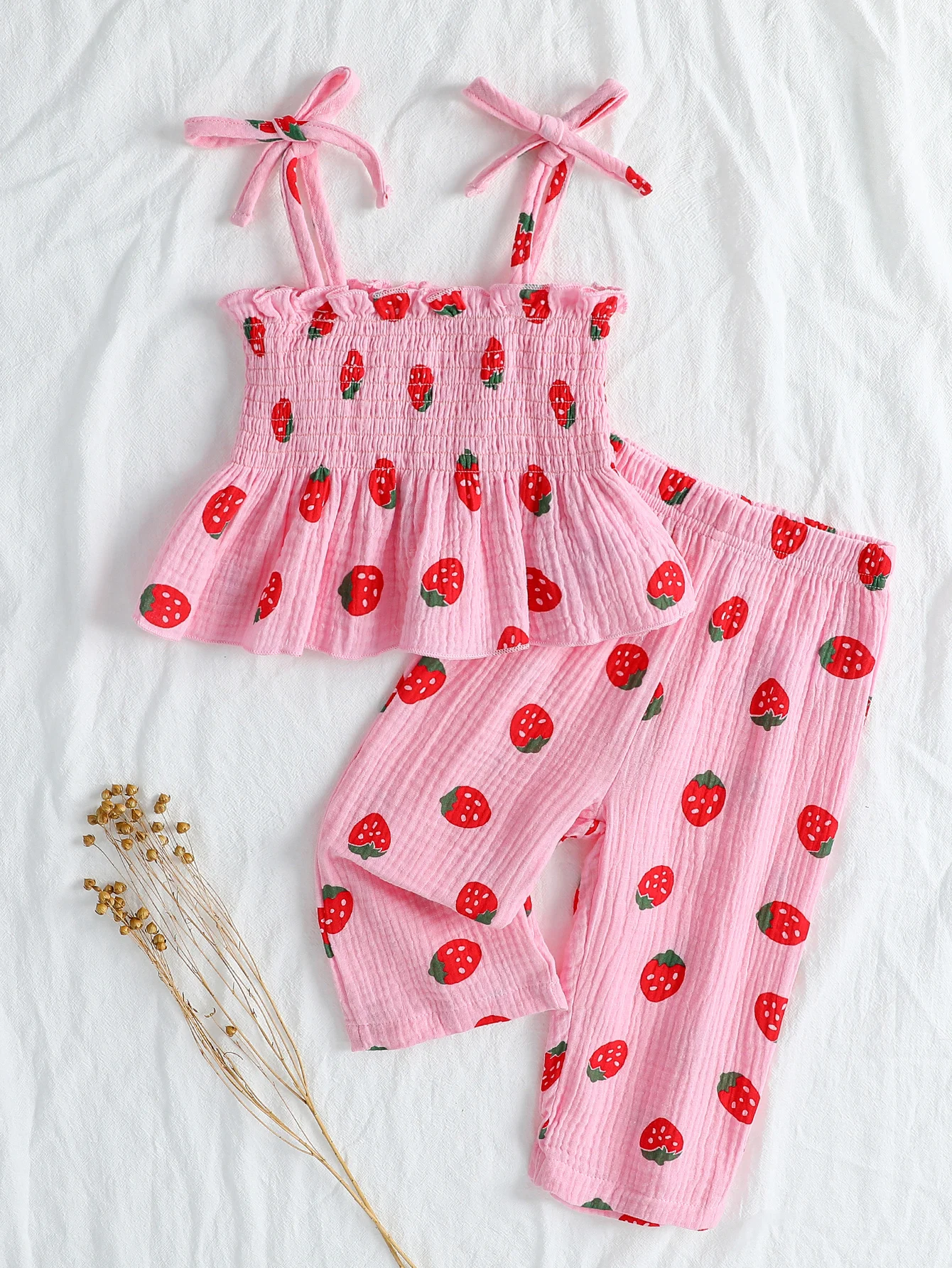 Children’s Summer Two-Piece Set for Girls: Tank Top and Long Pants for Infants and Toddlers in European and American Style