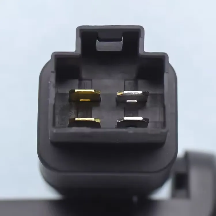 

High quality for Great Wall C50 Haval H6 H5 H8 H9 M2 M4 wingle 5 brake light switch foot brake brake light switch