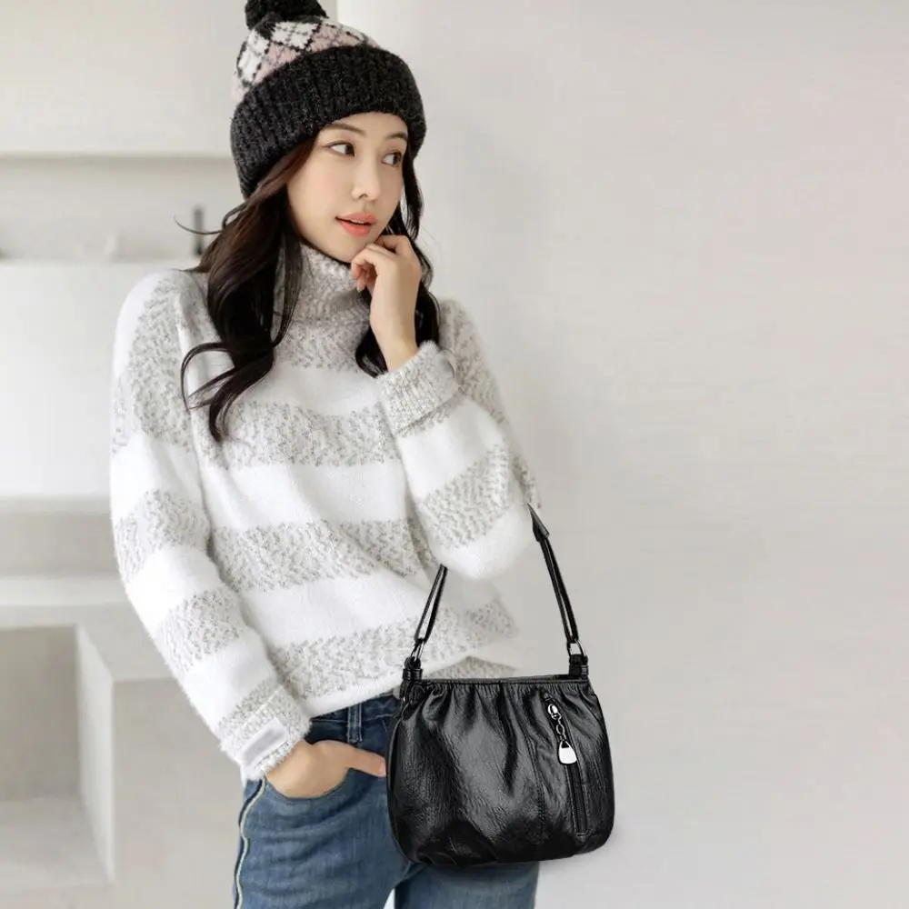 

Large-capacity Casual Crossbody Bag Lightweight Handbag Leather Small Shoulder Bag Multi-layer Leisure Middle Aged Tote Bag