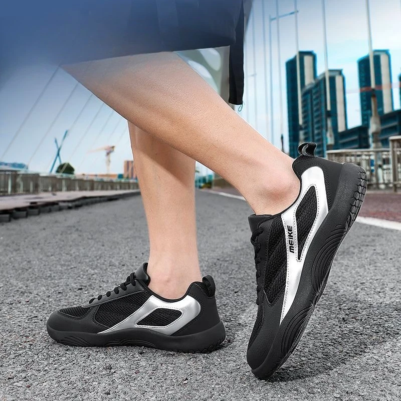 

2026 Hot Sale Badminton Shoes Mens Breathable Table Tennis Shoe Anti-Slip Unisex Tennis Shoes Men Couples Indoor Court Shoe Man