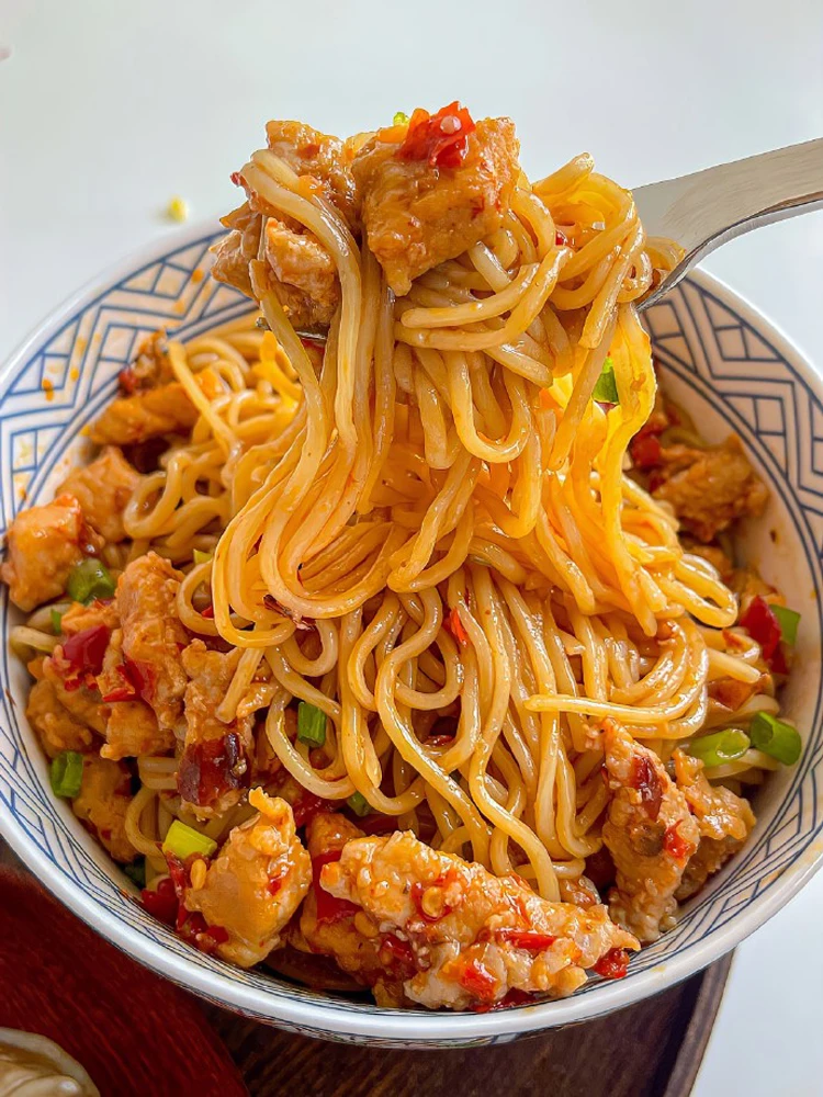 

Автомат для безалкогольных напитков Торговый автомат для газированных напитков 3-клапанный автомат для напитков колы замораживание