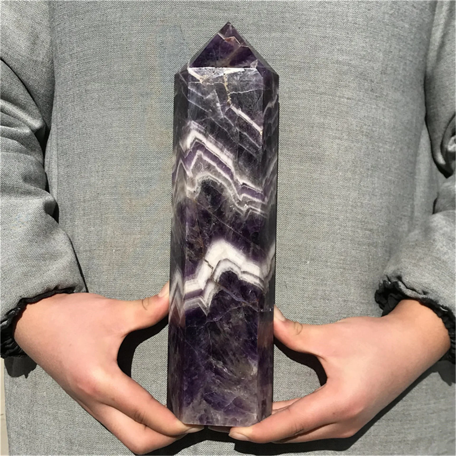 

1800g 20cm Beautiful Large Natural Dream Amethyst Dot Natural Crystal Chakra Healing Tower Home Decoration Energy Wand