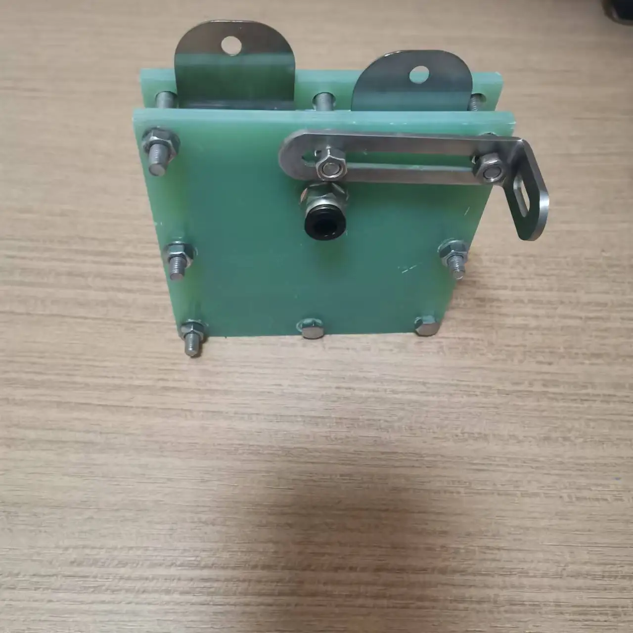 electrochemical hydrogen generator cell