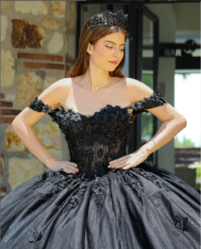 Noble Princess Ball Gowns Quinceanera Dresses Cathedral Train Black Strapless Poncho 3D Floral Boned Corset xv year old dress