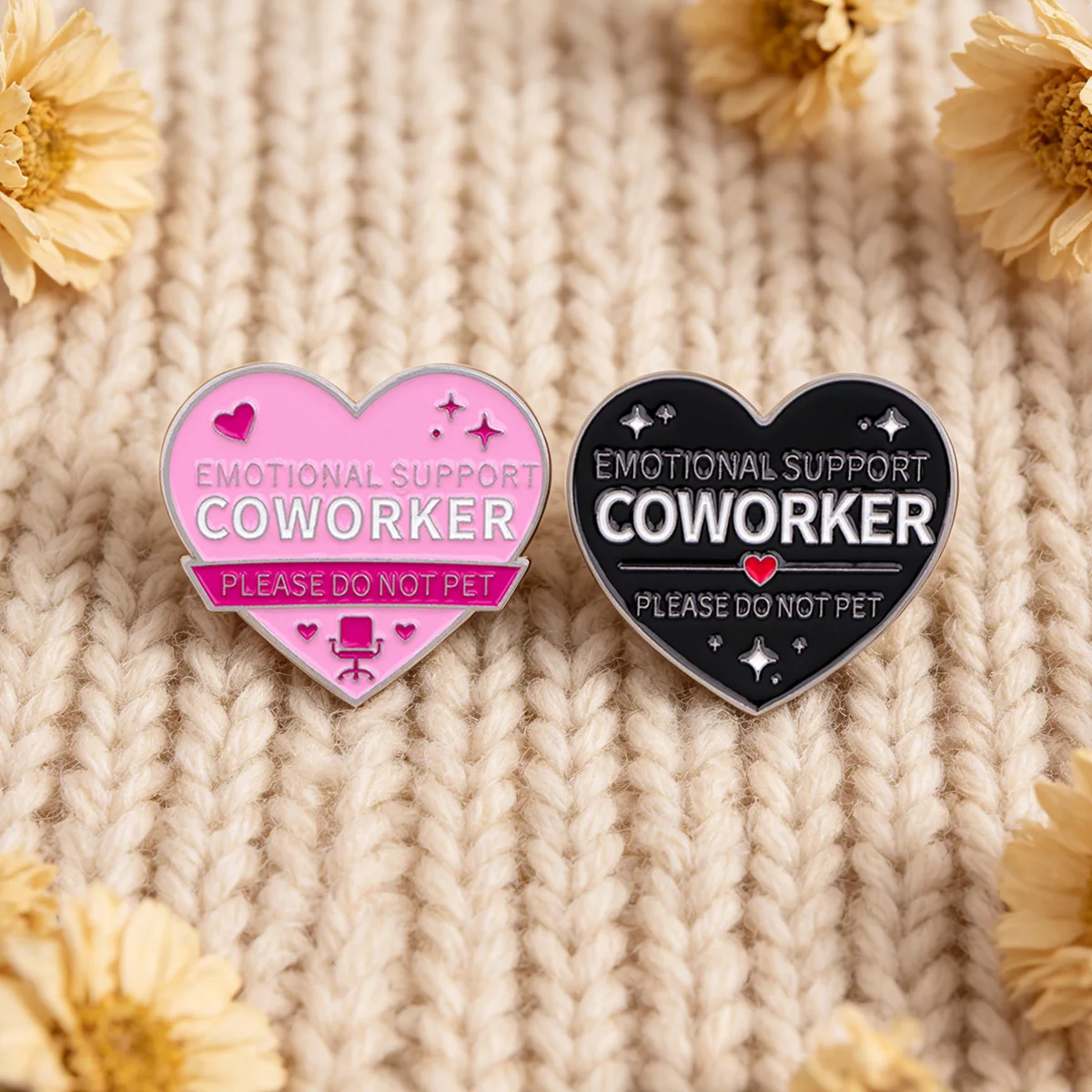 Cute Heart Enamel Pins 2Pcs Set Emotional Support Coworker Lapel Brooch Please Do Not Pet Metal Badge Funny Office Quote Pin