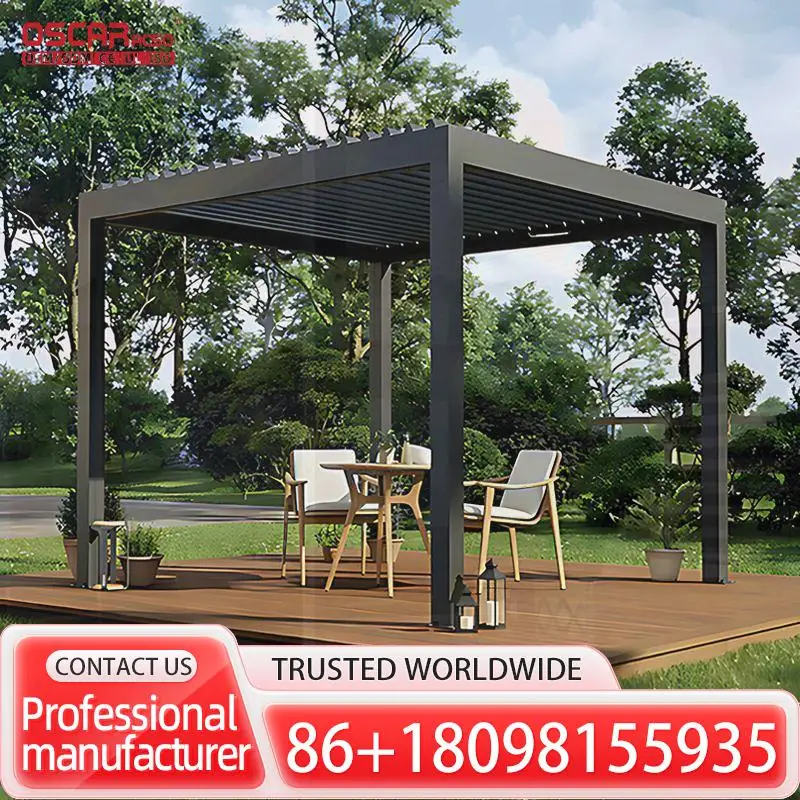 عريشة كهربائية مخصصة مقاومة للماء للاستخدام الخارجي من الألومنيوم على سقف الفناء لعريشة بجانب حمام السباحة في الفناء الخلفي للحديقة