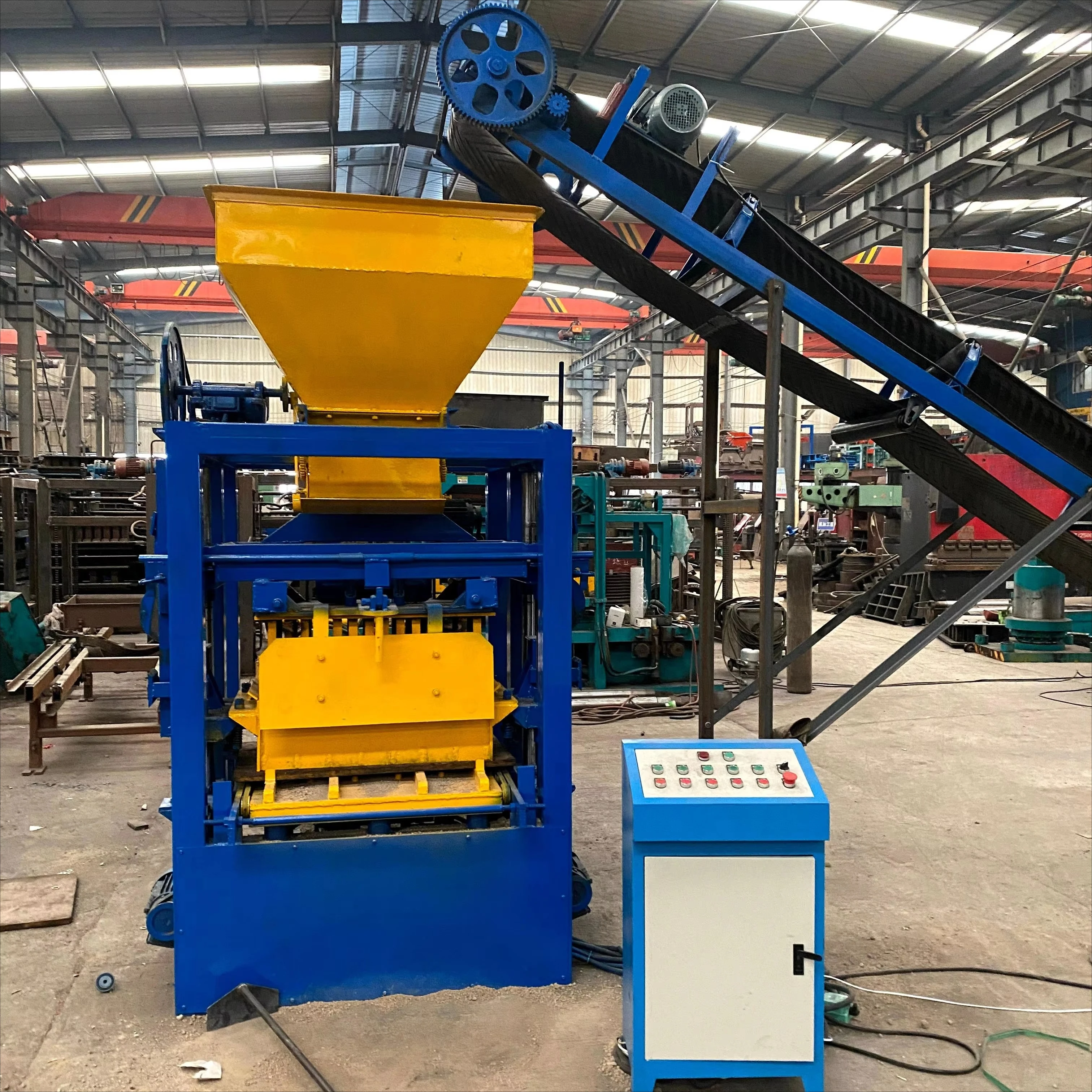 Automatic Hydraulic Concrete Bricks Machinery Production Line Building Material Hollow Brick Machine Block Making Machine