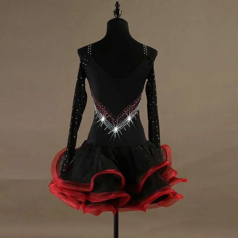 Vestido de baile latino 2025, falda de baile para mujer, traje de noche de competición para niñas, traje Sexy de escenario, traje de línea para fiesta de graduación personalizado