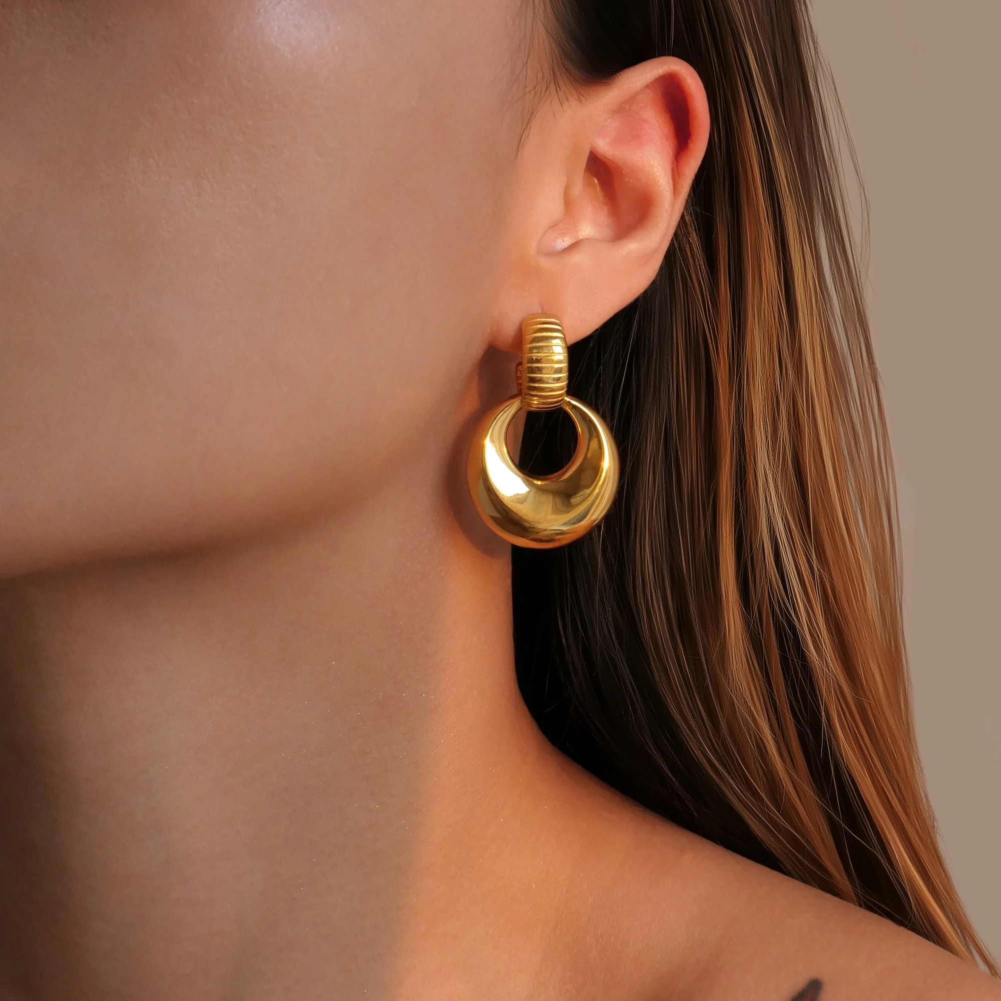 

DASEIN Vintage Dainty Circle Geometric Drop Earrings 18k Gold Plated Hypoallergenic Stainless Steel Tarnish Free Modern Jewelry