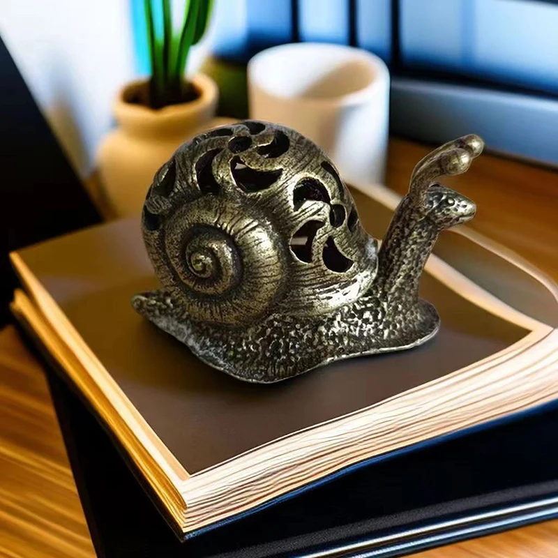 (BF06)1Pcs Censer Snail Censer Antique Brass Tabletop Tea Pet Home Decoration Tea Pet Home Decoration