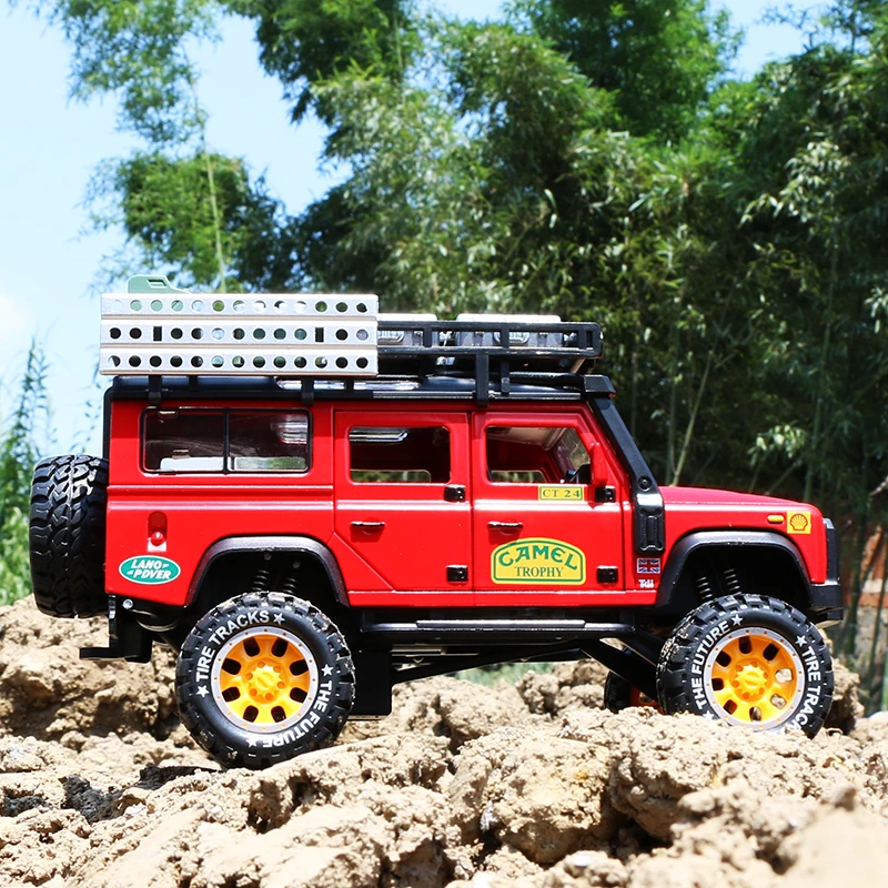 1:28 kubeczek z Model samochodu wyścigowego ze stopu Land Rover Defender wielbłąda i zabawka metalowa zabawka prezent dla Model pojazdów terenowych