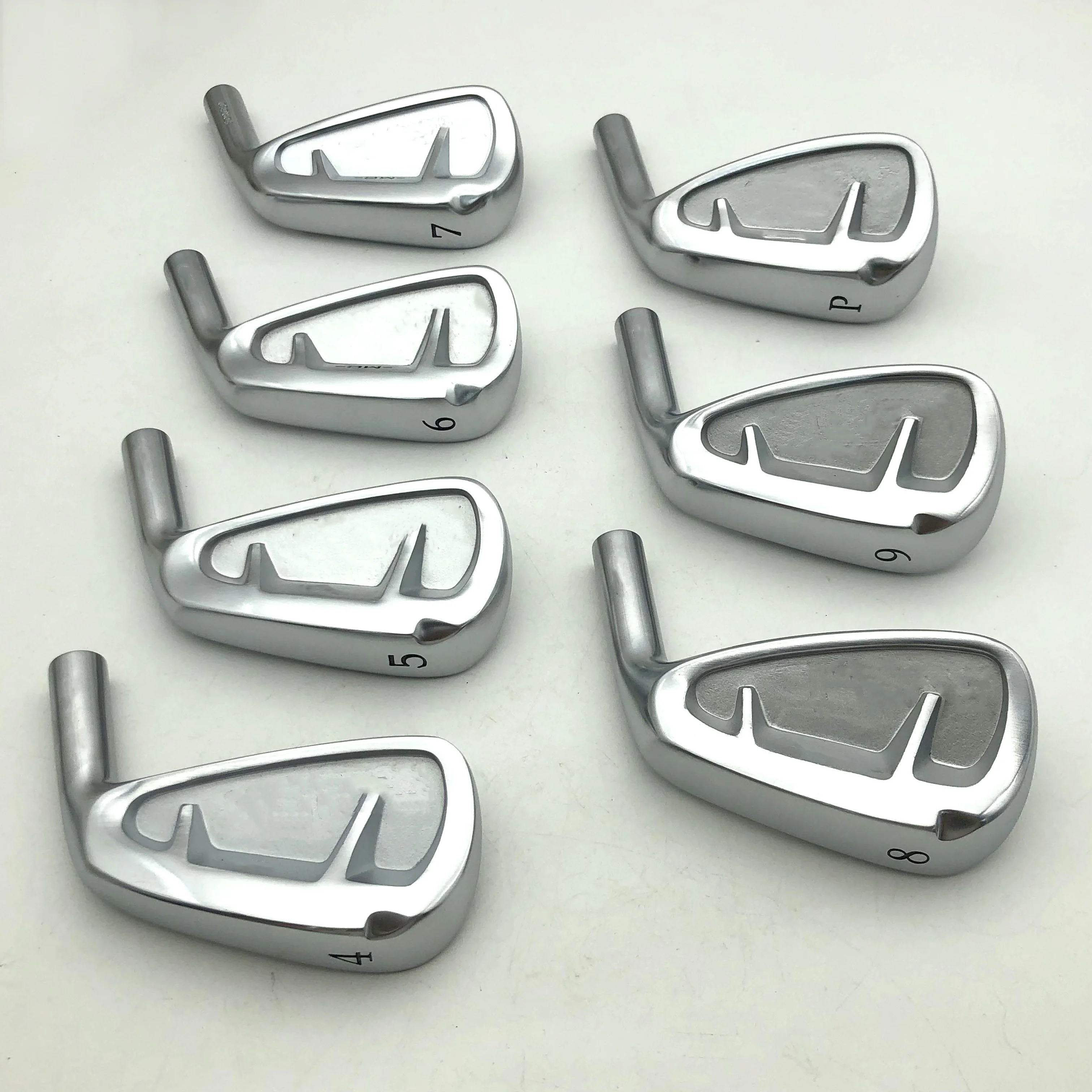 Golf Brand New iron 7PCS，Golf Clubs ，4-9P，R/S Flex Graphite/Steel Shaft with Head Cover，Free Shipping