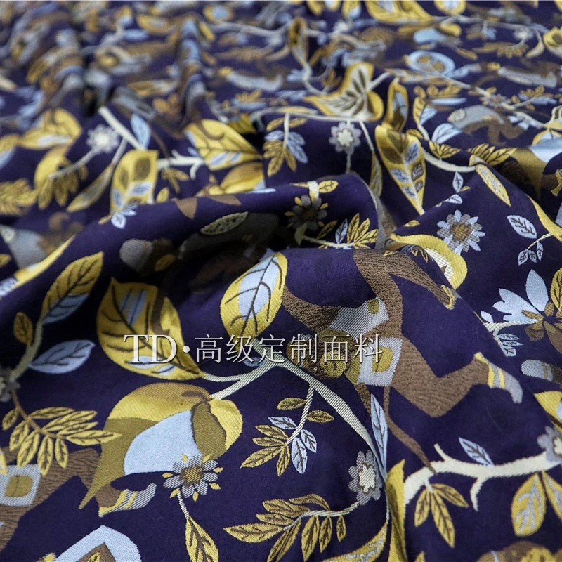 Yarn Dyed Brocade Jacquard Fabric Monkey Dress Suit Coat Clothing European Brand Fashion Design Sewing Wholesale Material Cloth