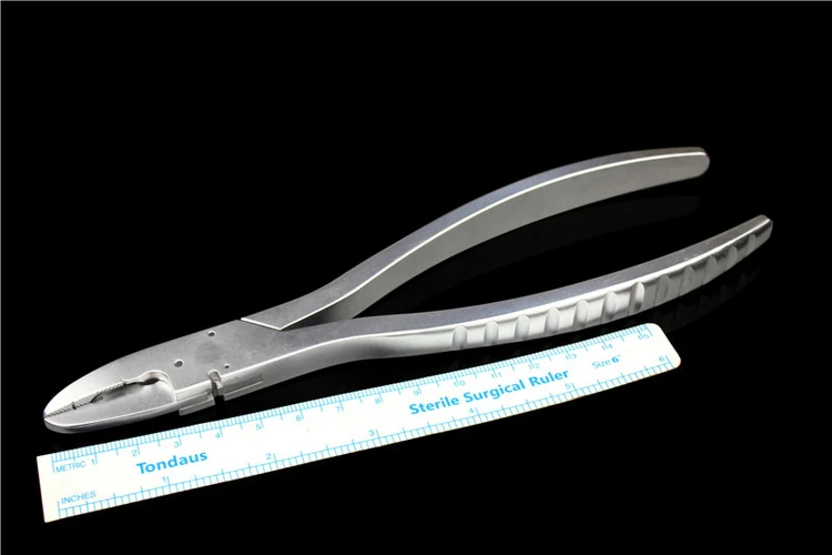 Multifunctional wire pliers, Kirschner wire scissors, bender, wire tying knotter, vice, orthopedic instruments, medical