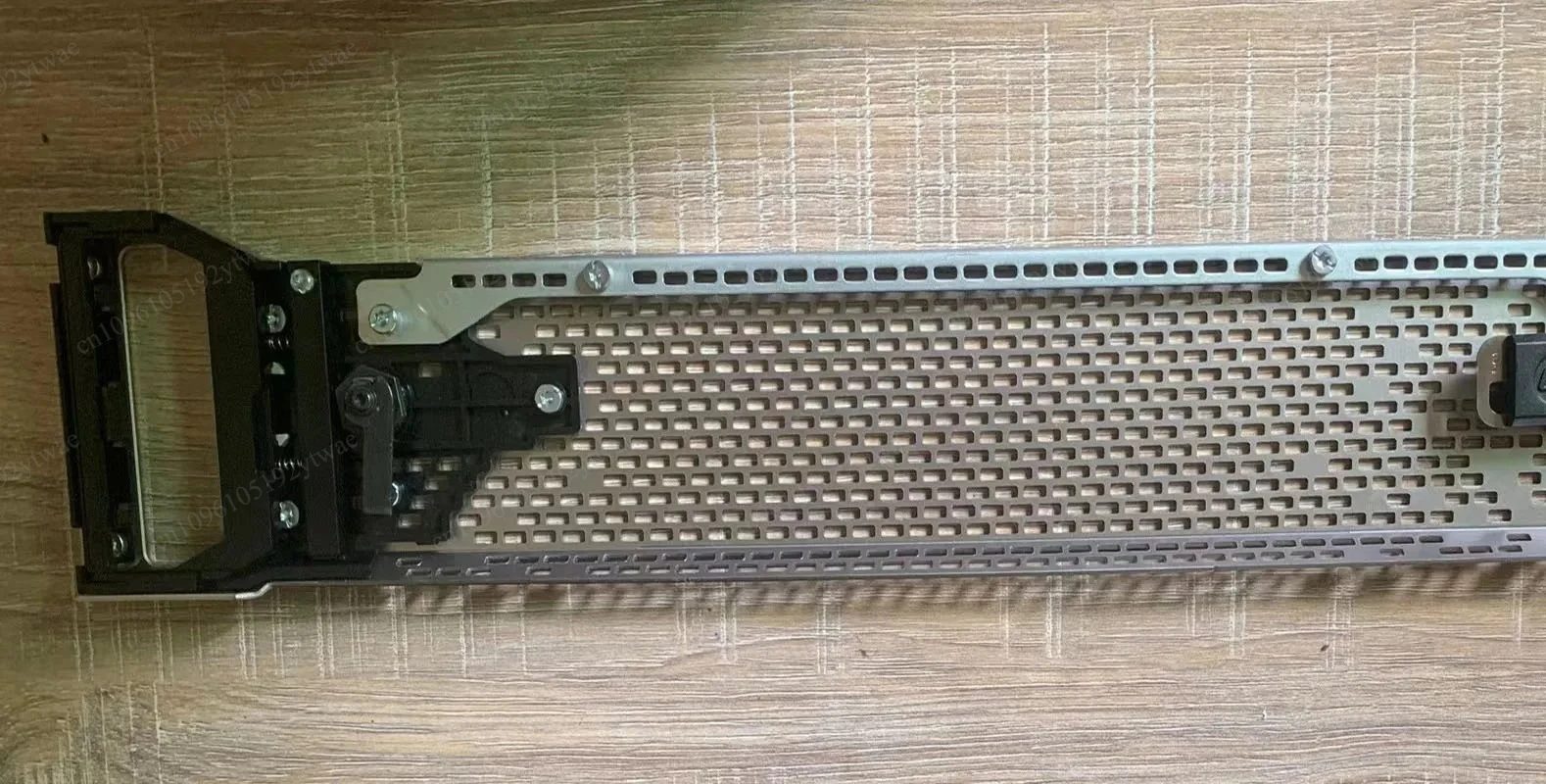 666988-B21 2U Server Security Bezel Kit, Lockable Front Panel Compatible with HPE ProLiant Gen8 Gen9 2U Rack Servers