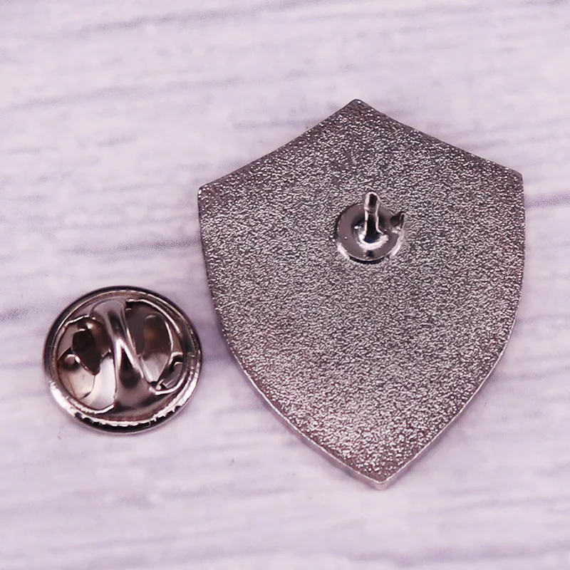 أسطورة Zellda Hyllian درع المينا دبوس لعبة بروش شارة أفضل صديق هدية #2