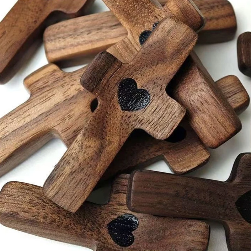 (BF06)3pcs Cross My Heart Encouragement Gift Handheld Wooden Cross With Epoxy Heart To Carry In Pocket Emotional Support