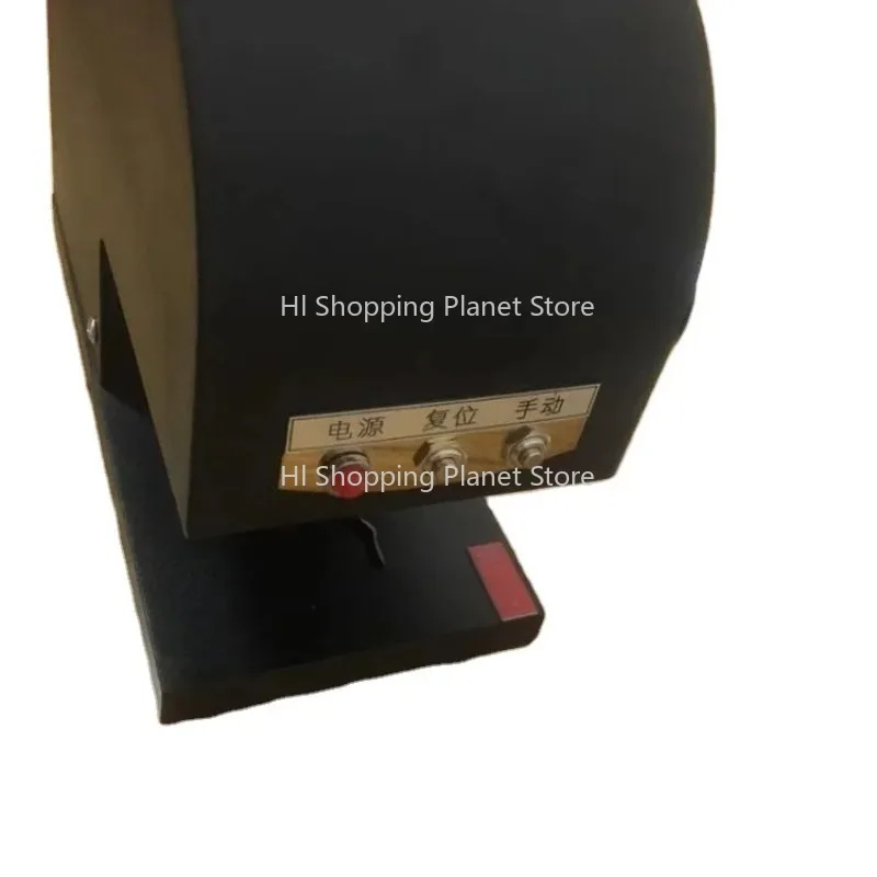 

Машина для тиснения черного цвета для офисного использования