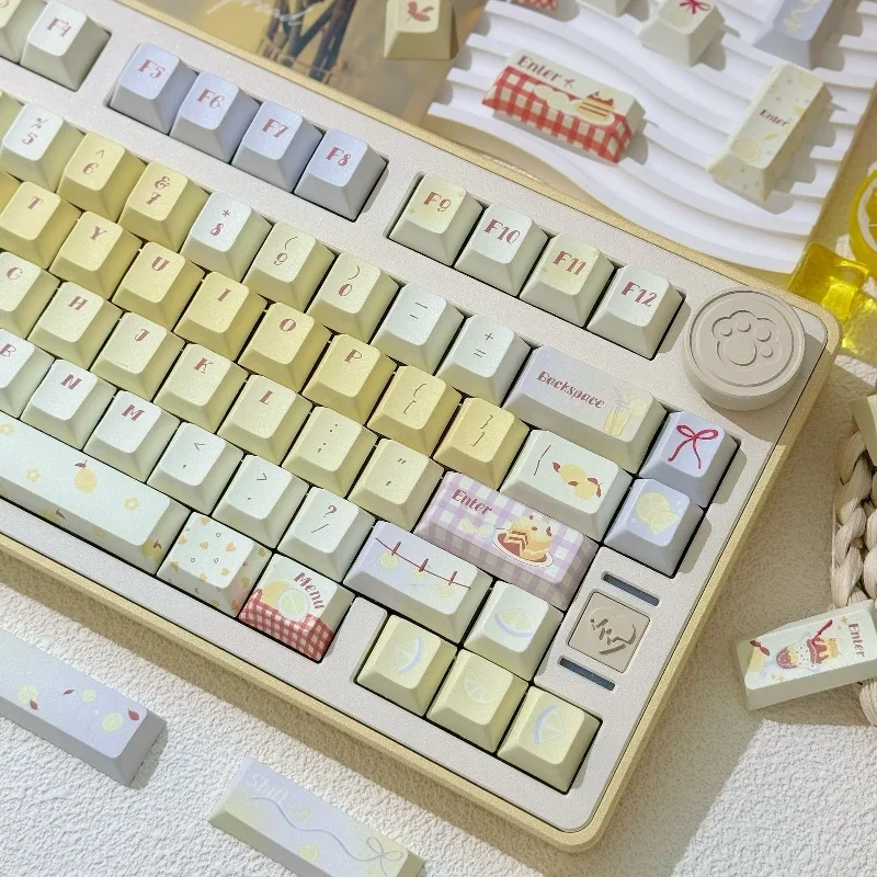 

Caramel lemon theme original full set of sublimation keycaps light color cream pbt keycaps