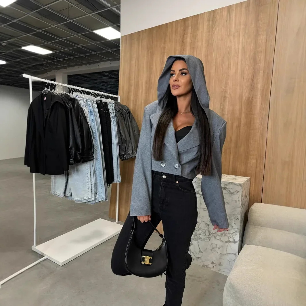 

2025 модный укороченный пиджак свободного кроя с длинными рукавами и капюшоном, женский осенне-зимний повседневный стиль из полиэфирного волокна