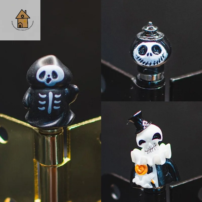 

Halloween Hinged Head Small Ornament Gothic Door Decorative Topper For Halloween Home Decoration