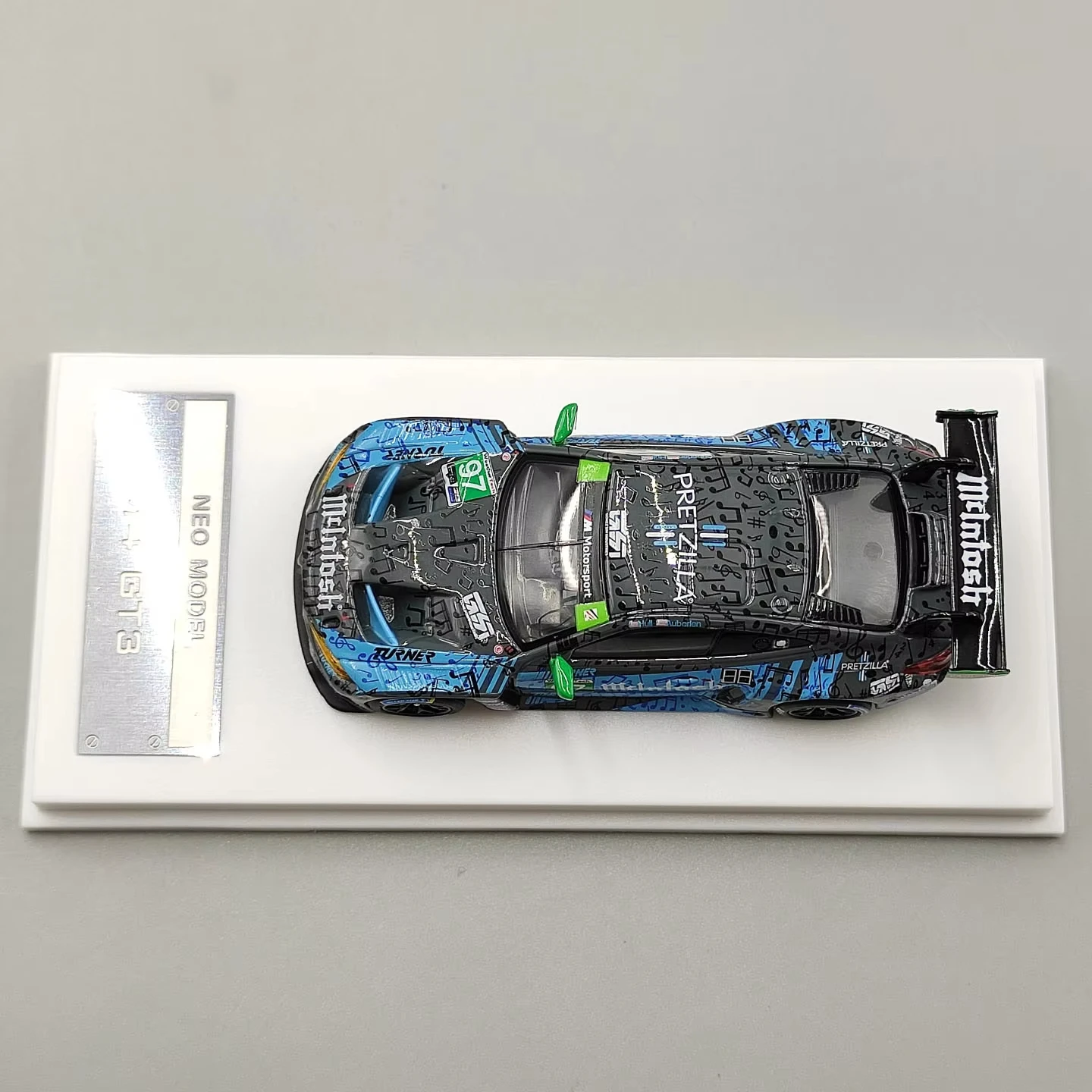 modele-miniature-neo-a-l'echelle-1-64-m4-gt3-modele-de-voiture-en-alliage-97