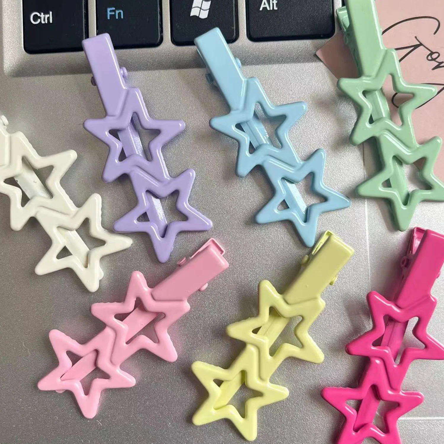 2pcs Harajuku Hollow Metal Star Pentagram Hair Clip For Women Vintage Punk Sweet Cool Aesthetic Hairpin Hair Accessories