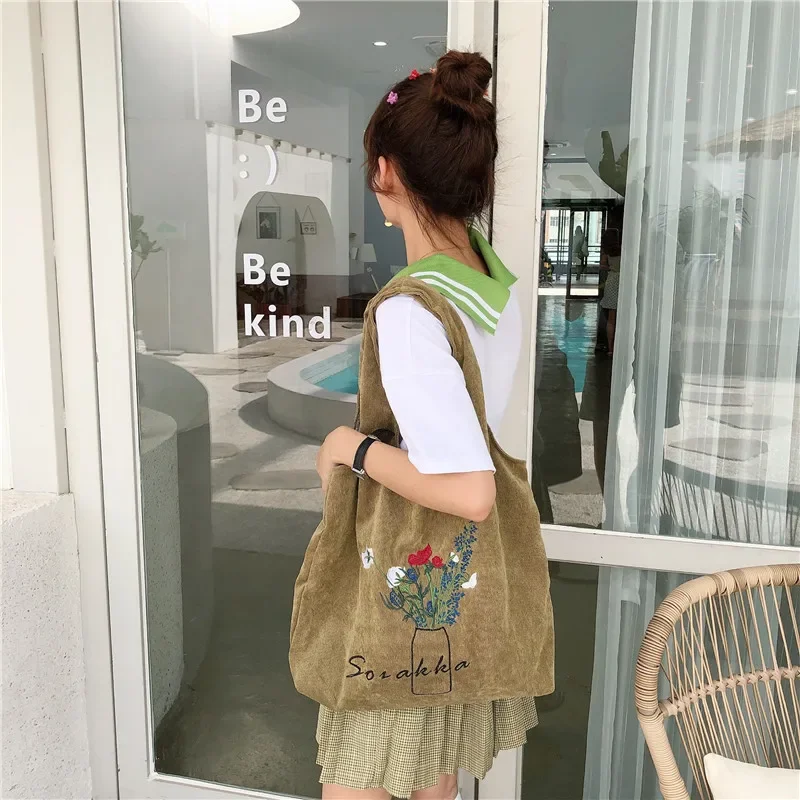 

Womens Corduroy Embroidered Crossbody Bag Mori Style Vintage Boho Bag with Tassel Decoration Casual Ins Fashion Accessories Gift