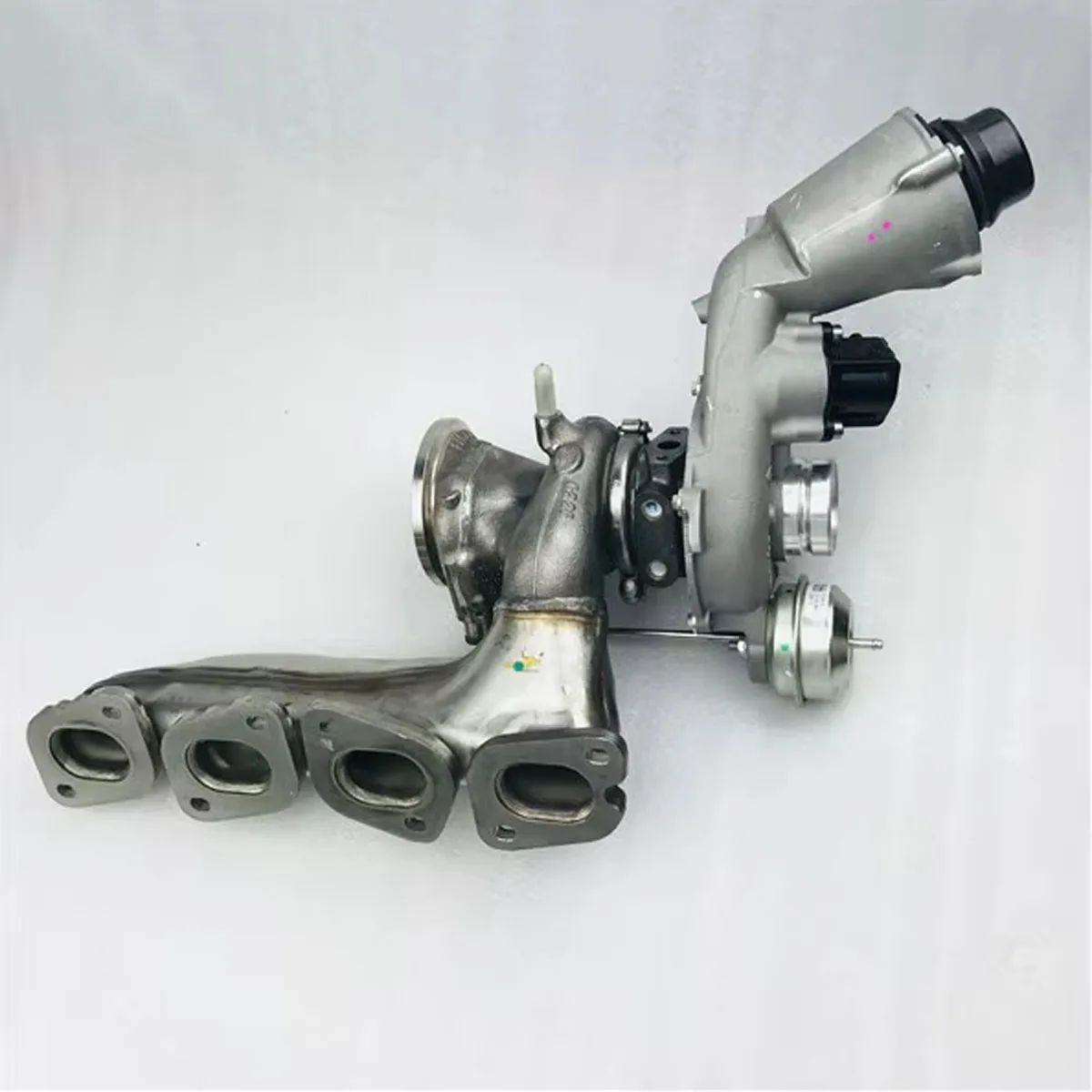 

150303-0152724 A2740902380 Turbo for Mer-cedes B-enz W204 W212 Engine
