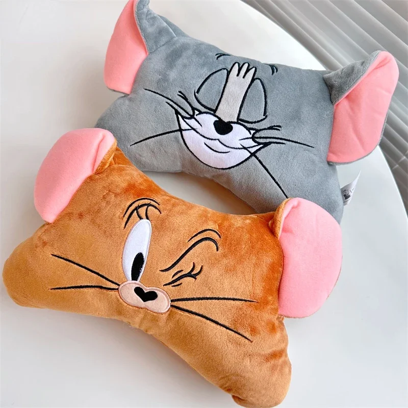 Free Shipping Tom And Jerry Plush Doll Toy Cartoon Anime Figures 28CM Tom Cat Jerry Kawaii Soft Stuffed Animals Neck Pillow Toys