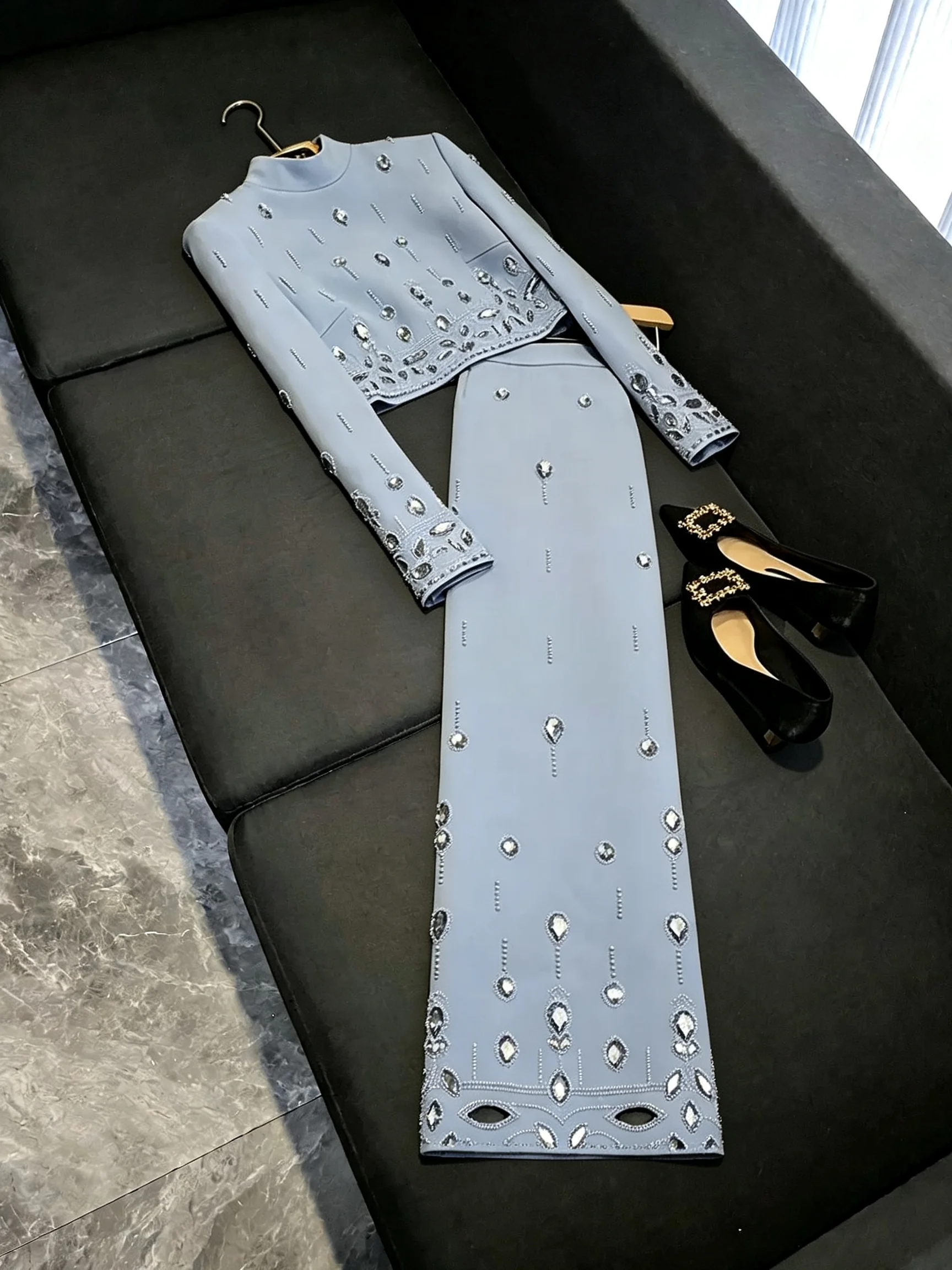 Elegant Heavy Bead Embellished Diamond Set Short Women's Two-Piece Suit Commute Style Long Skirt Top A20654 Fashion Ensemble