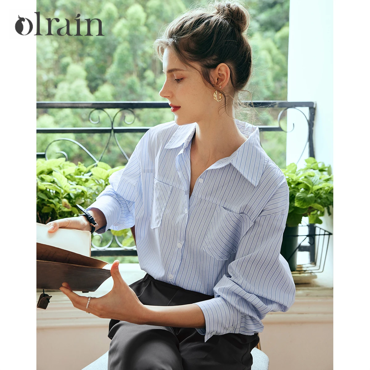 

OLrain Women's Striped Shirt 2025 French Turn-down Collar Female Blouses for Woman Office Lady Pocket Long Sleeve Top O57QC80183