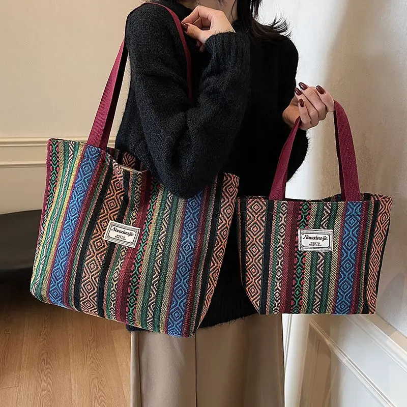 bolsa-tote-Etnica-de-ande-capacidade-bolsa-de-ombro-faion-para-mulheres-material-de-lona-com-f-de-ziper