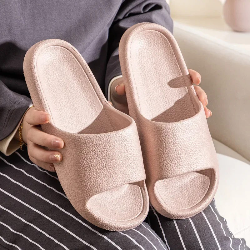 

Крутые тапочки из ЭВА, летние домашние тапочки из пенопласта, пара мужских и женских домашних тапочек, новинка 2025 года