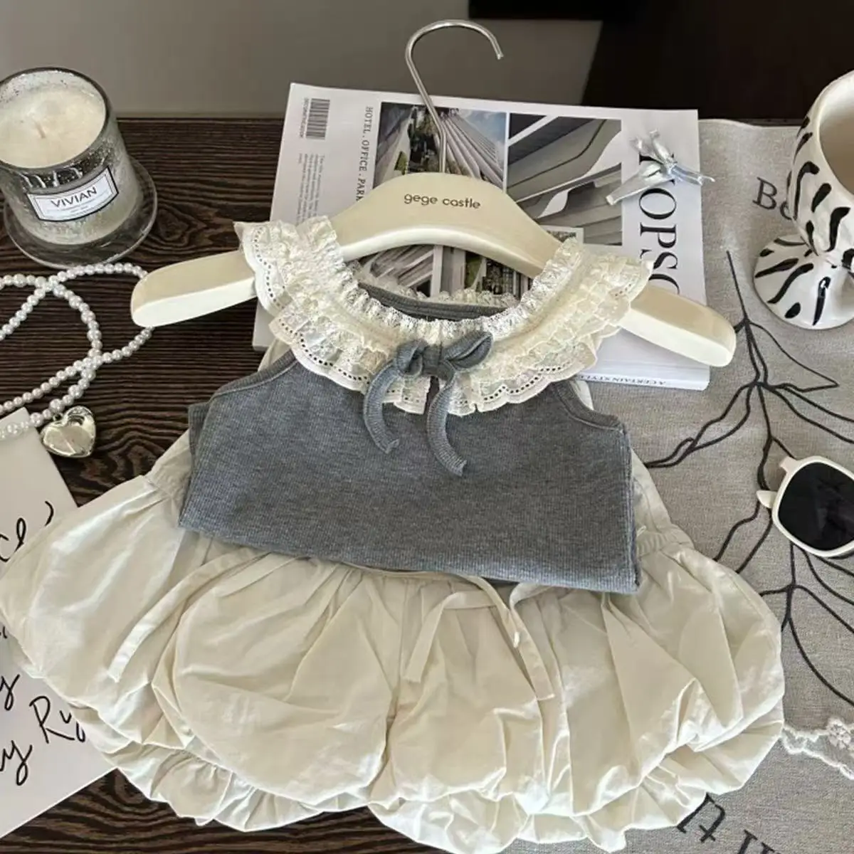 

Girls 2025 New Trendy Kindergarten Baby Girl Sleeveless Vest Super Cute Bud Shorts Two-piece Set Fashion