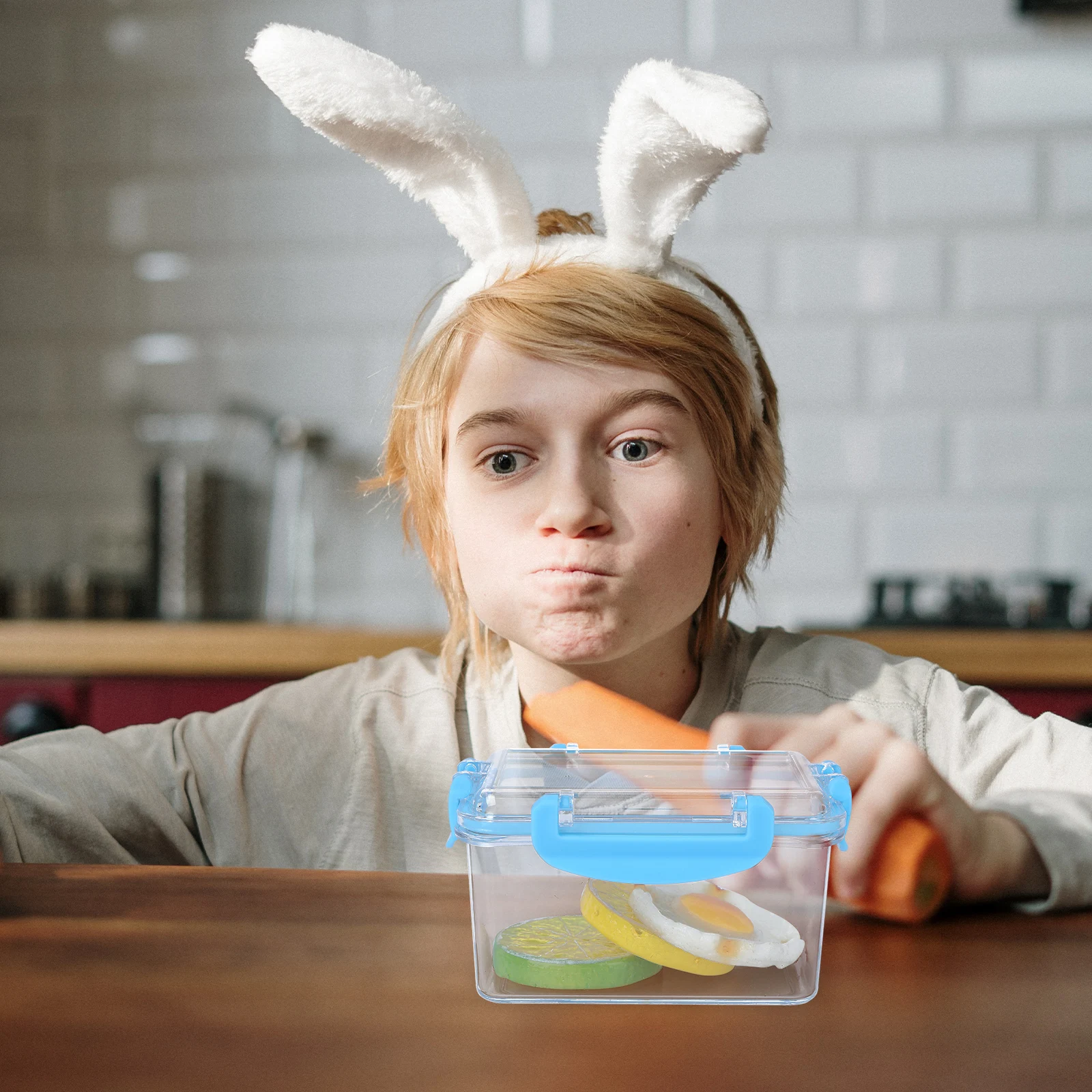 

1Pcs Kitchen Fridge Storage Box Transparent Snack Container Eco-Friendly Sealed Organizer Food Crisper Food Storage Box