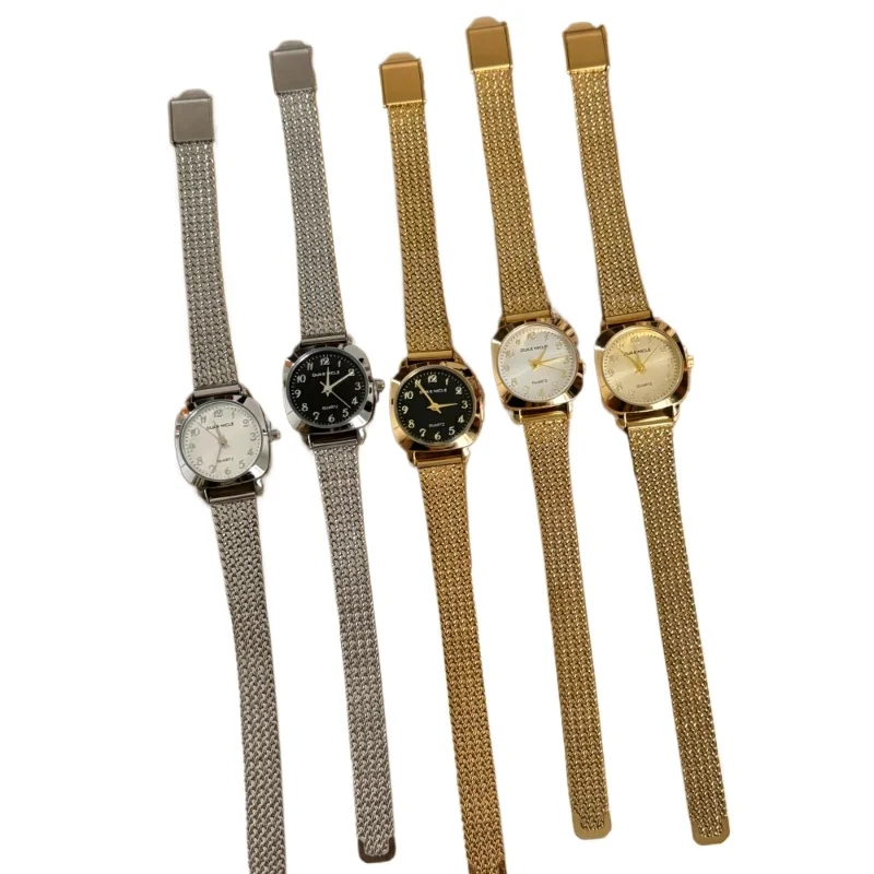 Pequeño y exquisito reloj medieval clásico de moda para mujer elegante simple ligero de lujo 2025 reloj de cuarzo resistente al agua regalo de cumpleaños