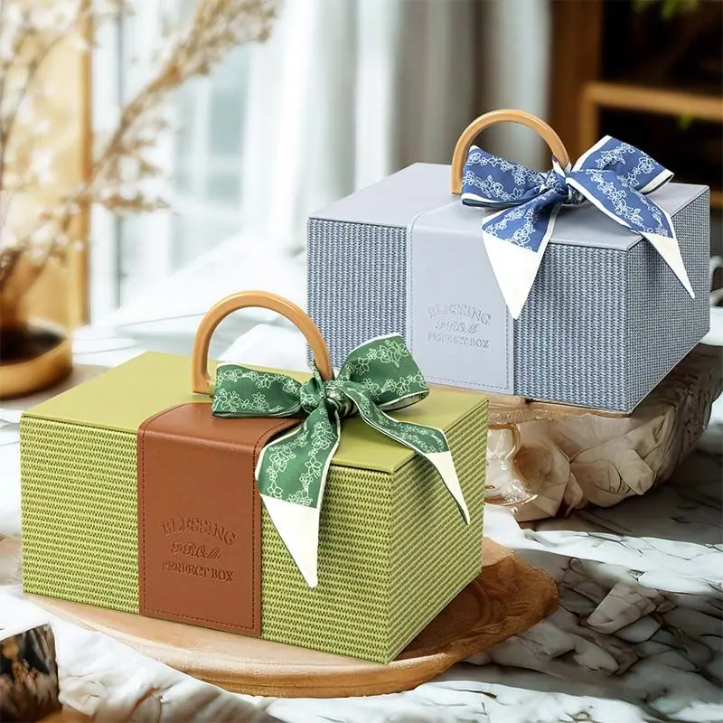 

Wedding Candy Box Souvenir Bridesmaid Velvet Cloth Hand-held Makeup Box Birthday Gift New Year's Gift Empty Packaging Box